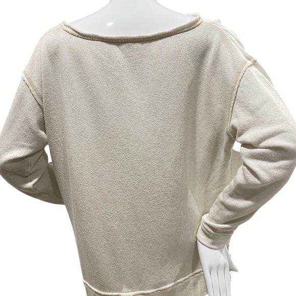 FREE PEOPLE OVER SIZED SWEATER - Picture 2 of 3